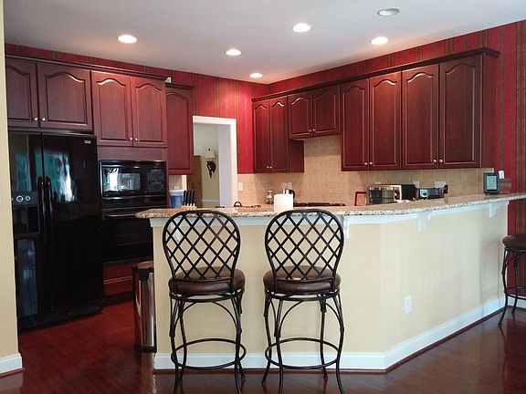 Bar in Kitchen
