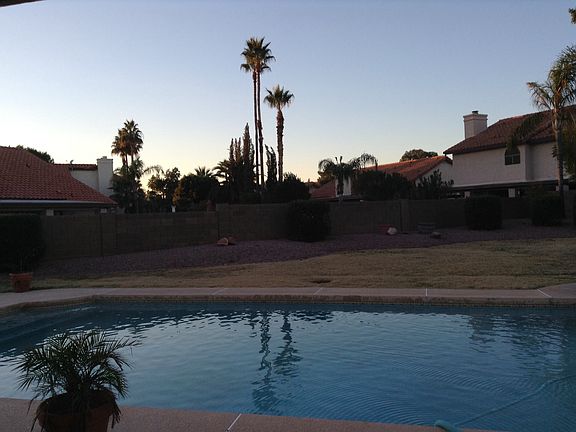3rd image of 1010 N Sunview Cir