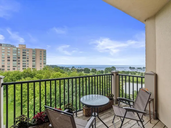 1300 N Prospect AVENUE #420, Milwaukee, WI 53202