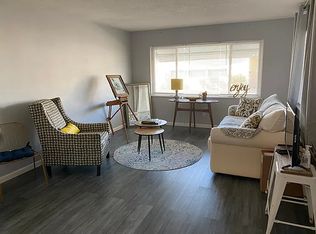 250 Rosery Rd NW APT 290, Largo, FL 33770