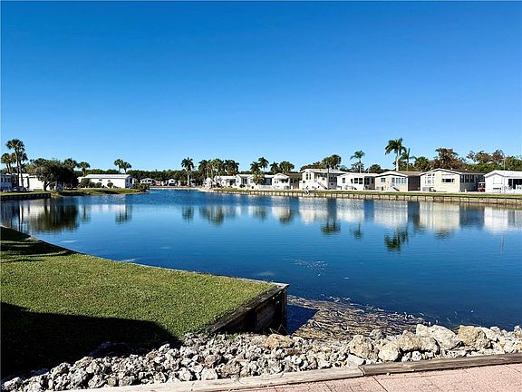 4th image of 339 Imperial Wilder BLVD #339