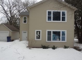 6600 N 42nd St, Milwaukee, WI 53209