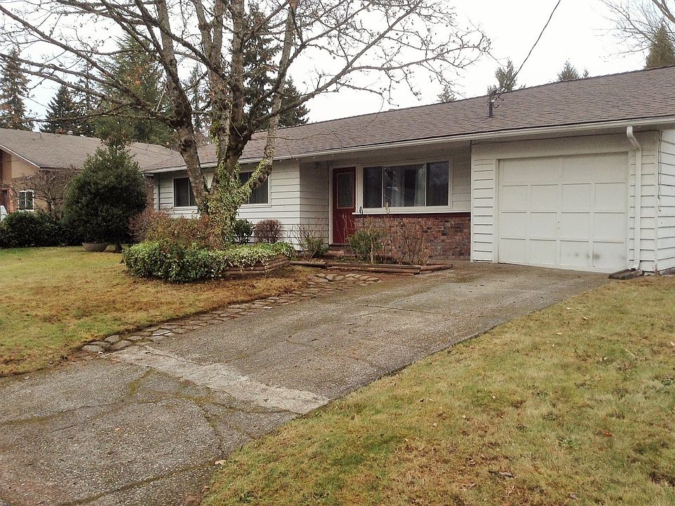 1st image of 940 164th Pl NE