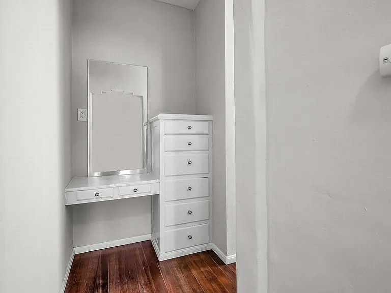 135 N La Peer Dr #7 — Photo 14