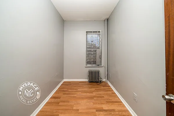 Rented by MySpaceNYC | media 2