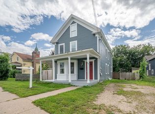 64 Pleasant St, Ware, MA 01082