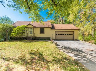 2849 Montvale Rd, Maryville, TN 37803