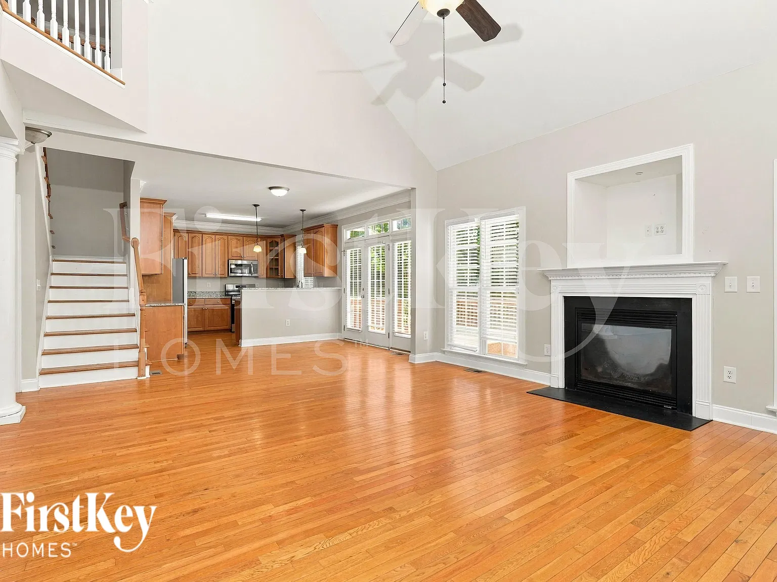 3 bed, 2.5 bath, 2390 sqft, $2,415 — Photo 4