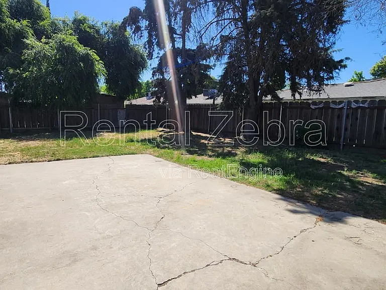 1836 Cheyenne Dr — Photo 14