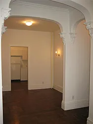 Rented by R New York