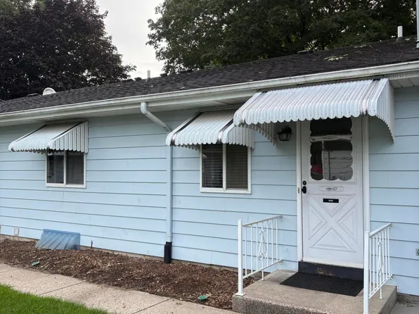 5742 Leisure South Dr SE #101, Grand Rapids, MI 49548
