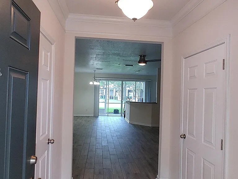 4847 Parkhurst Pl — Photo 2