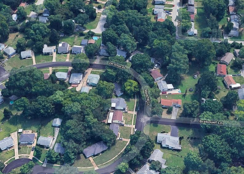 2nd image of 395 Marechal Ln