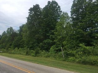 Walshtown Rd, Boomer, NC 28606
