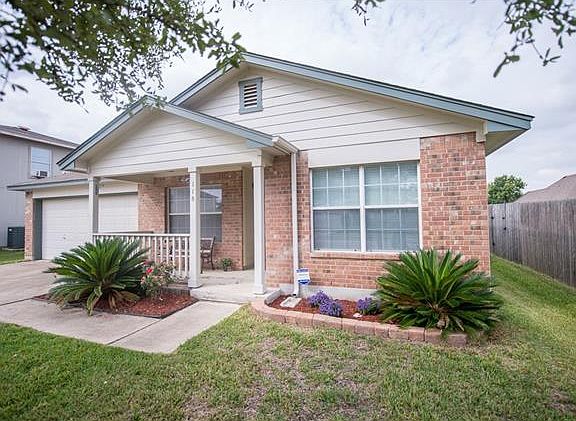 3rd image of 118 Hyltin St