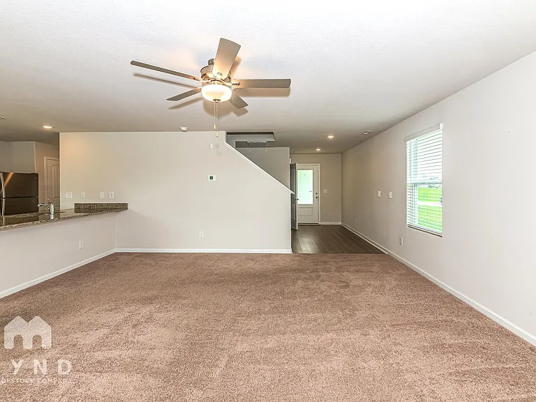 279 Royal Meadow Dr — Photo 8