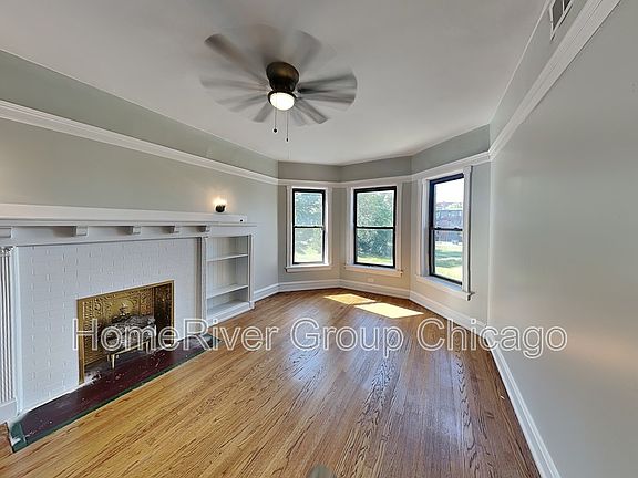 3rd image of 4725 S Forrestville Ave #2