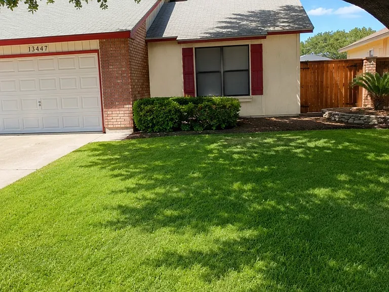 13447 Pebble Holw — Photo 2