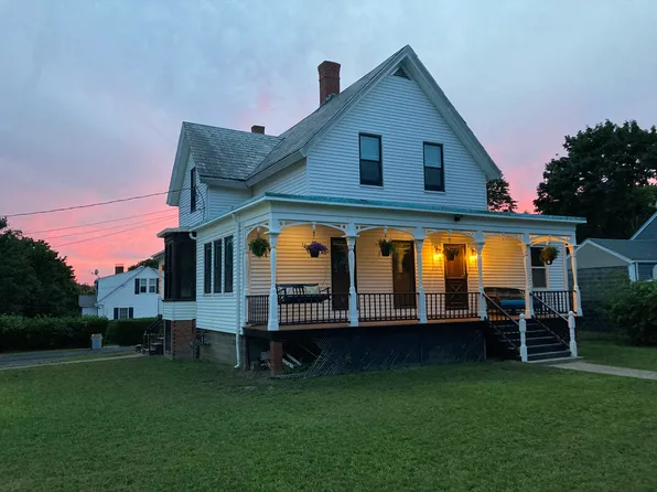 933 Main St, Warren, RI