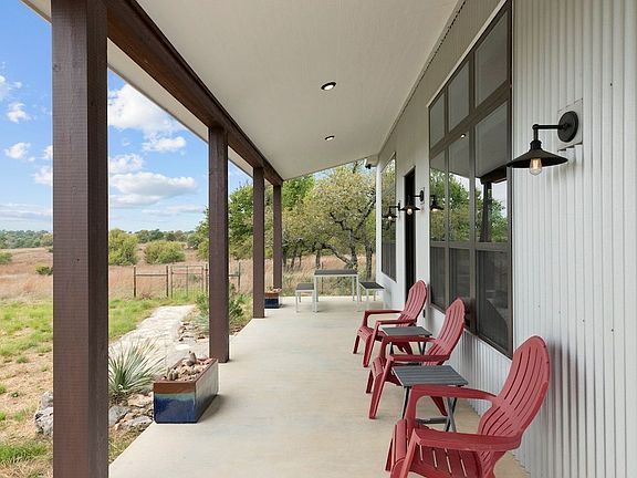 4th image of 572 Hartmann Ranch Way