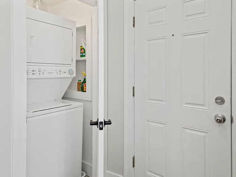 4834 N Springfield Ave #2 — Photo 32