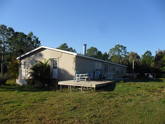 4th image of 16100 Begonia Dr