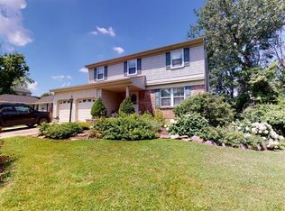 654 Glensprings Dr, Cincinnati, OH 45246