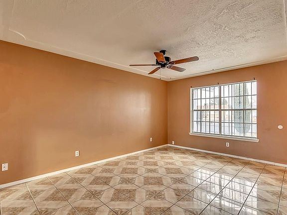 5th image of 10405 Centaur Dr