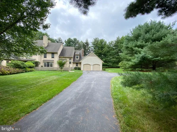 418 Waynesbrooke Rd, Berwyn, PA 19312