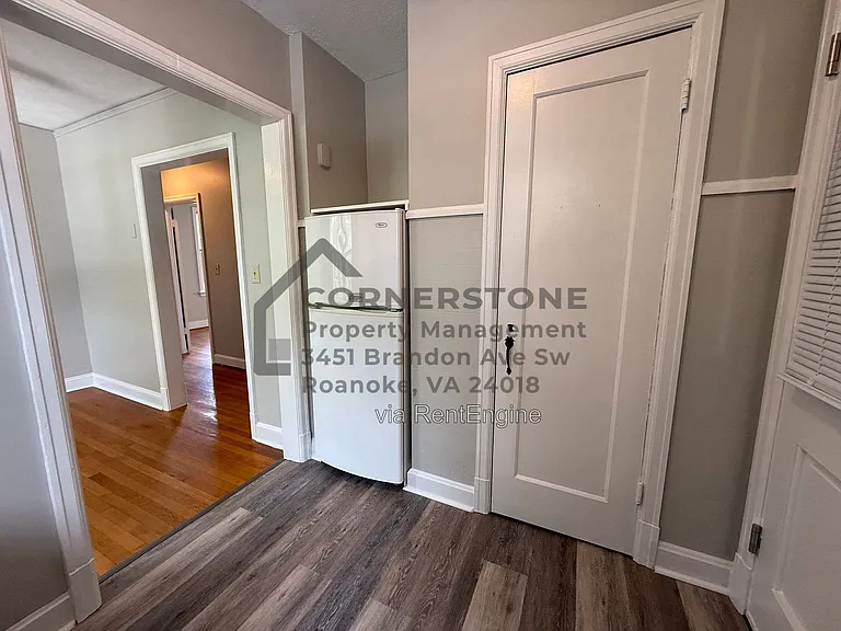 353 Highland Ave SW #3 — Photo 5