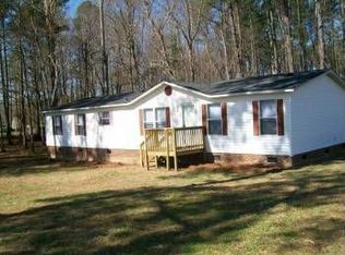 718 S Lake Lodge Rd, Henderson, NC 27537