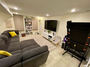 1637 W 38th Pl #B, Chicago, IL 60609