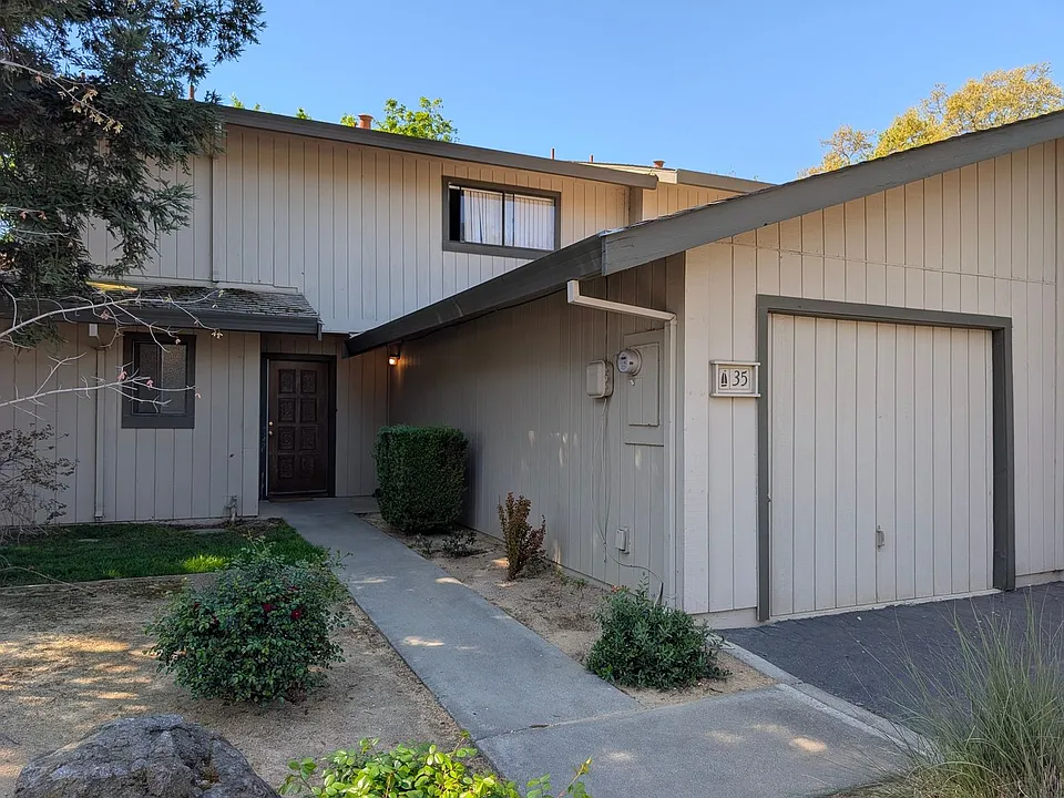 3401 Bermuda Ave #35