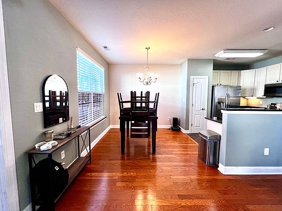 4th image of 4484 Barkingdale Dr