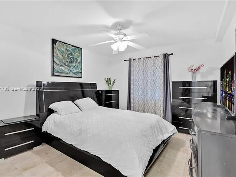 8909 SW 108th Circle Ct #8909 — Photo 16
