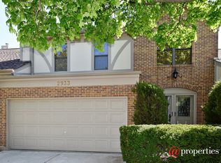 2933 Ashton Ct, Westchester, IL 60154