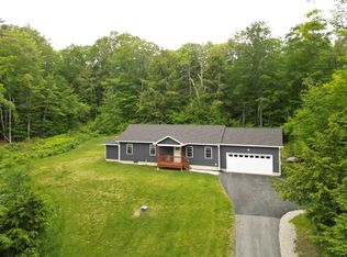 123 Parade Rd, Barnstead, NH 03218
