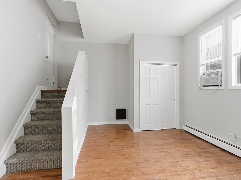 154 South St #1 — Photo 8