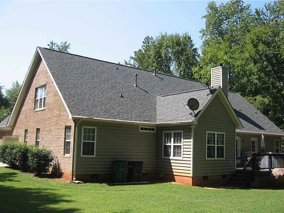 5th image of 4117 Davis Dr