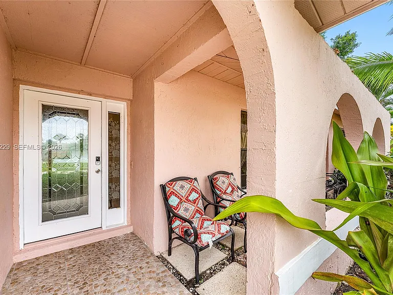 1586 Old Cypress Trl — Photo 4