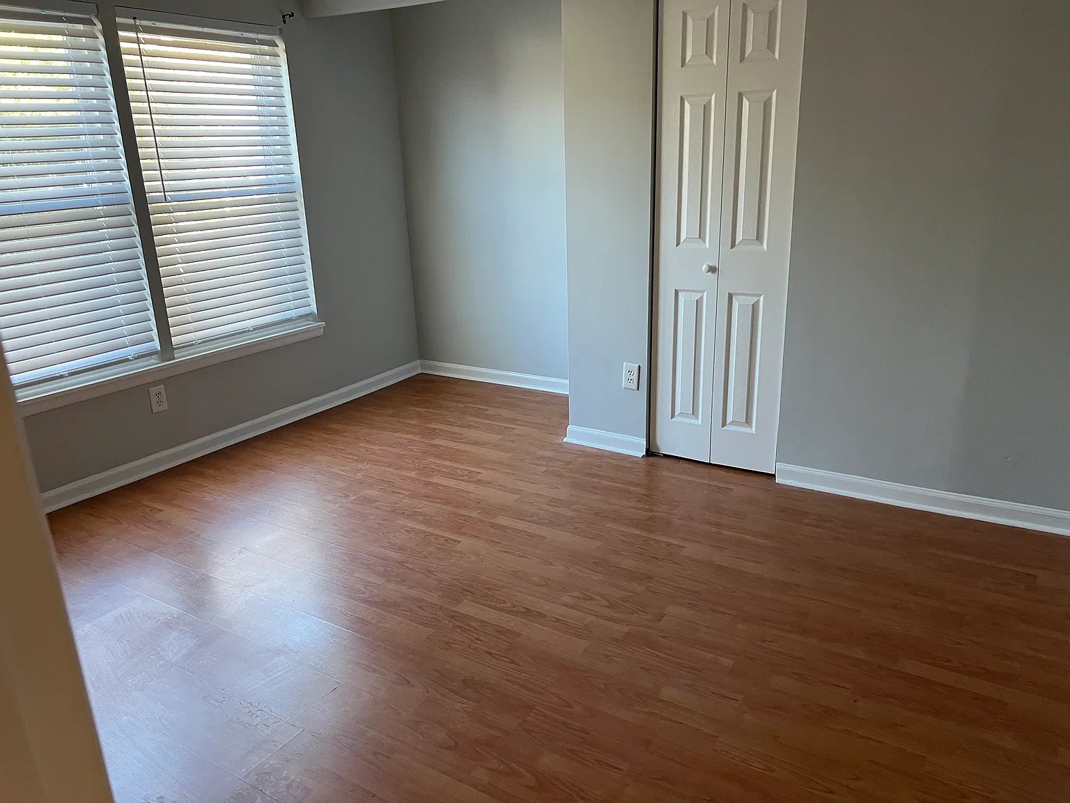 18925 Pine Ridge Ln — Photo 2