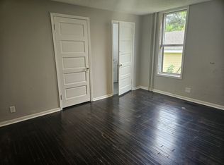 963 Edgerton St #2, Saint Paul, MN 55130
