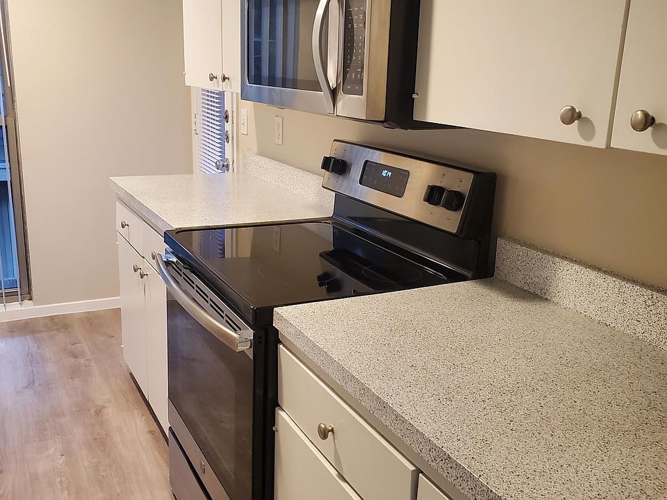 1st image of 1328 Winding Brook Ln #219