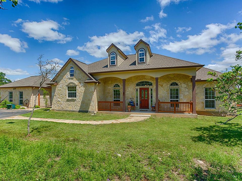 2nd image of 710 River Mountain Dr