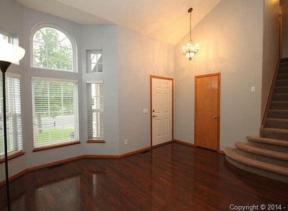 3rd image of 6815 Stockwell Dr