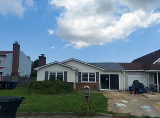 916 Spring Garden Ln, Virginia Beach, VA 23452