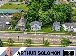 221 N Yellow Springs St, Springfield, OH 45504