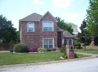 4206 Fox Hollow Dr, Arlington, TX 76016