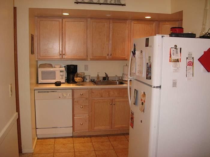 New Kitchen w/Dishwasher