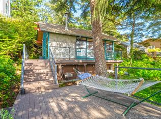 1560 Pearl St W, Tillamook, OR 97141